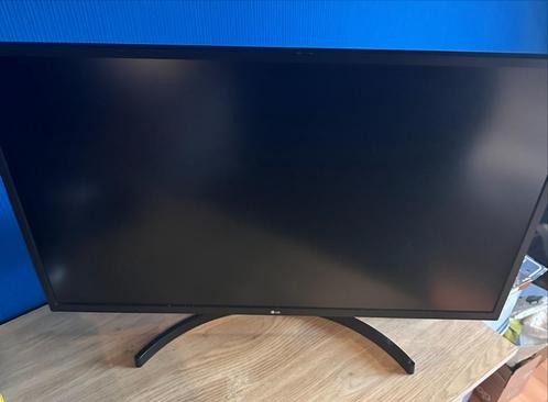 LG 32UK550 - 4K VA Gaming Monitor - 32 inch, Computers en Software, Monitoren, Gebruikt, 60 Hz of minder, HDMI, Gaming, In hoogte verstelbaar