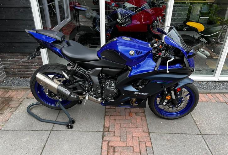 2x Yamaha R7 2024+2025 lage km's, Motoren, Motoren | Yamaha, Particulier, Super Sport, 12 t/m 35 kW, 2 cilinders, Minimaal motorrijbewijs A2