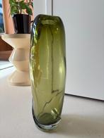 Ferm Living Swirl vaas groen, Huis en Inrichting, Woonaccessoires | Vazen, Ophalen of Verzenden, Minder dan 50 cm, Groen, Glas