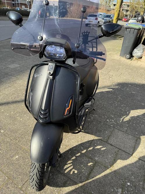 vespa sprint 80cc, Fietsen en Brommers, Scooters | Vespa, Zo goed als nieuw, Ophalen of Verzenden