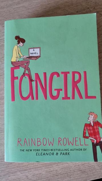 Fangirl - Rainbow Rowell (Paperback) beschikbaar voor biedingen