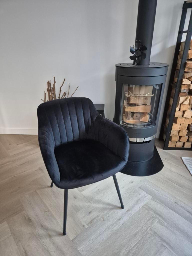 8 zwarte eetkamer stoelen Kwantum Como, Huis en Inrichting, Stoelen, Ophalen, Zwart, Zo goed als nieuw, Stof