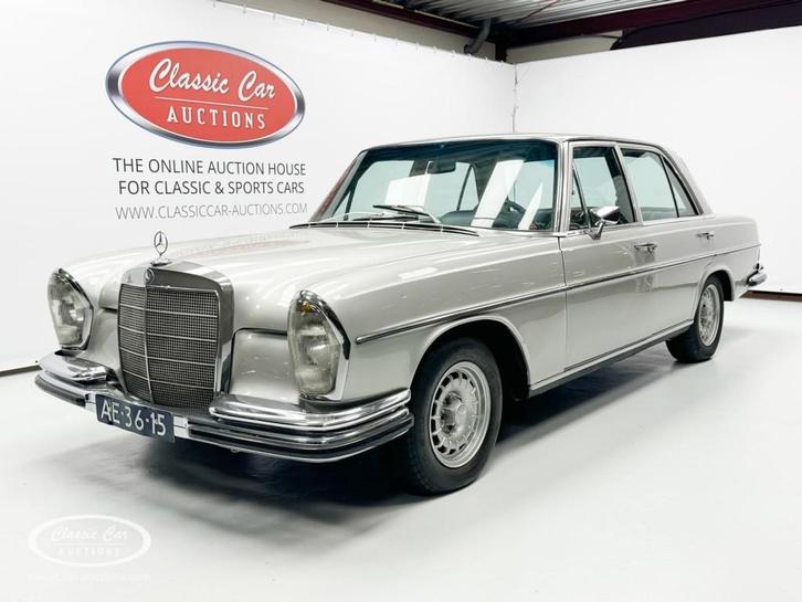 Mercedes-benz 280 SE  - ONLINE AUCTION, Auto's, Oldtimers, Bedrijf, Mercedes-Benz, Benzine, Handgeschakeld, Zilver of Grijs