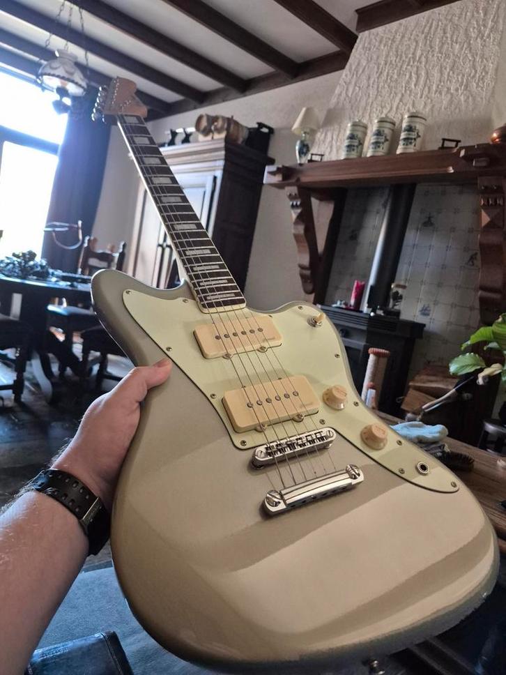 Harley Benton JA-60 Jazzmaster - Zo Goed Als Nieuw!, Muziek en Instrumenten, Snaarinstrumenten | Gitaren | Elektrisch, Zo goed als nieuw