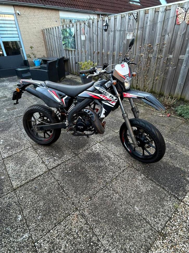 Rieju MRT 50 schakelbrommer, Fietsen en Brommers, Brommers | Crossbrommers, Gebruikt, Overige merken, Ophalen