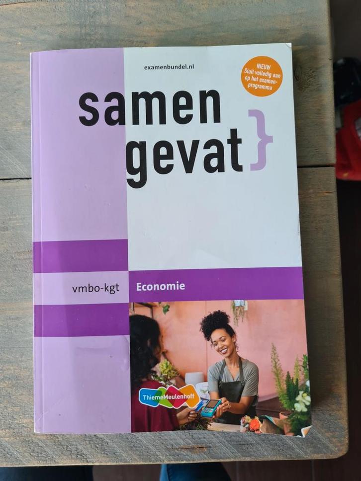 Examenbundel Economie VMBO - Samengevat, Boeken, Schoolboeken, Gelezen, Economie, VMBO, Ophalen of Verzenden