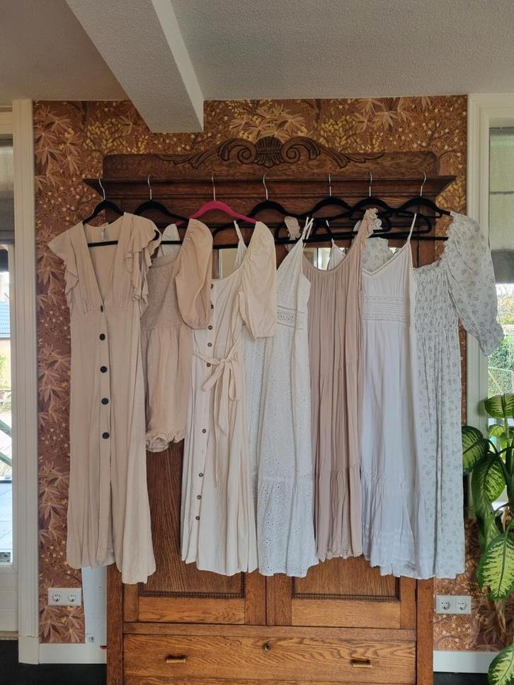 Partij fotoshoot jurken 17 stuks, Kleding | Dames, Jurken, Nieuw, Onder de knie, Ophalen of Verzenden