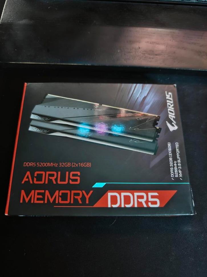 DDR5, Computers en Software, RAM geheugen, Zo goed als nieuw, Desktop, 32 GB, DDR5, Ophalen