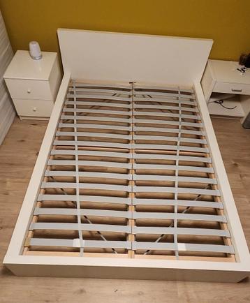 Ikea bed frame met lattenbodems 140x200 - afbeelding 1