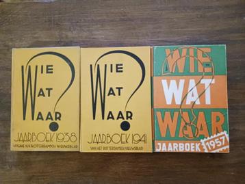 3 boekjes Wie, wat, waar beschikbaar voor biedingen