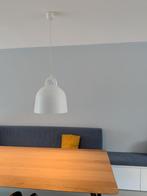 Normann Copenhagen Bell hanglamp Ø42 cm medium wit, Huis en Inrichting, Lampen | Hanglampen, Ophalen, Scandinavisch, Zo goed als nieuw