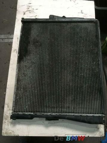 Radiateur  BMW X3 E83 34035519 beschikbaar voor biedingen