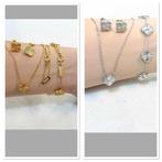 Van Cleef & Arpels Set - Zilver & Goud, Sieraden, Tassen en Uiterlijk, Oorbellen, Nieuw, Ophalen of Verzenden, Met edelsteen, Knopjes of Stekers