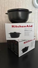 Kitchen aid, KitchenAid,  mini cocotte set van 2 nieuw, Huis en Inrichting, Keuken | Potten en Pannen, Ophalen of Verzenden, Nieuw