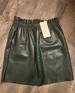 My Jewellery groene leren rok, maat M/L, Kleding | Dames, Rokken, Ophalen of Verzenden, Nieuw, Groen, Boven de knie