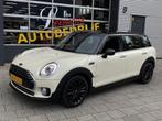 Mini Mini Clubman 1.5 Cooper Chili - Navigatie I Airco I Spo, Voorwielaandrijving, Gebruikt, Leder en Stof, Wit