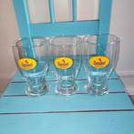 Chocomel glazen met geel logo oud model set van 5 stuks, Huis en Inrichting, Ophalen, Glas of Glazen, Gebruikt, Glas