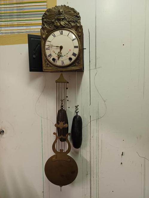 Kleine comtoise wandklok, Antiek en Kunst, Antiek | Klokken, Ophalen of Verzenden