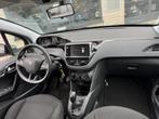 Peugeot 208 1.2 PureT. Parelmoer wit Navi Distri VV, Voorwielaandrijving, Gebruikt, Euro 6, 1199 cc