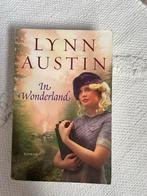 In Wonderland - Lynn Austin Roman, Ophalen of Verzenden, Zo goed als nieuw, Lynn Austin, Amerika