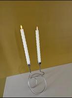 Zilverkleurige metalen kandelaar, Ophalen of Verzenden, Zo goed als nieuw, Metaal, Minder dan 25 cm