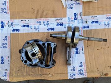 Cylinder + Zuiger + Krukas Piaggio MP3 300 Yourban  beschikbaar voor biedingen