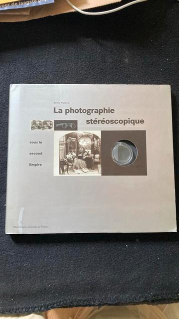 1995. La photographie stereoscopique.,+ stereo “kijkertje”! beschikbaar voor biedingen