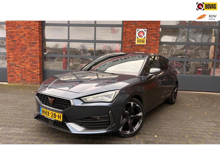 Cupra Leon 1.4 e-Hybrid VZ Adrenaline|Stoel + stuurverwarmin, Auto's, Cupra, Bedrijf, Te koop, Leon, ABS, Airbags, Airconditioning