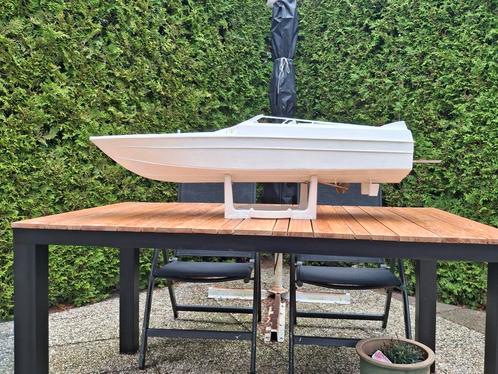 RC Scheepsmodel Amerikaans Yacht  MAGNUM 50 Bestia Express, Hobby en Vrije tijd, Modelbouw | Boten en Schepen, Nieuw, Groter dan 1:32