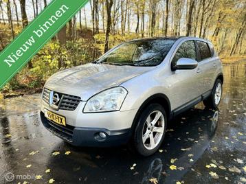 Nissan Qashqai 1.6 Acenta - GLAZEN DAK -PARKEERSENSOREN -NAP beschikbaar voor biedingen