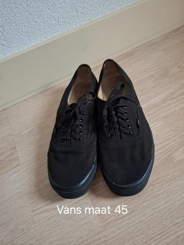 Unisex Vans "Off the wall" maat 45 beschikbaar voor biedingen