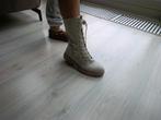 Veter bootie schoenen dames, Kleding | Dames, Ophalen, Zo goed als nieuw, Wit, Sneakers of Gympen
