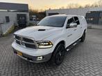 Dodge Ram 1500 5.7HEMi, LUCHTVERING, HUIF, LARAMIE!, Auto's, Automaat, 450 kg, Gebruikt, 5654 cc