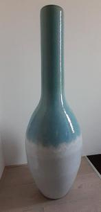 Grote blauw/grijze aardewerken sier vaas (107cm), Ophalen, Blauw, Aardewerk of Porselein, Zo goed als nieuw