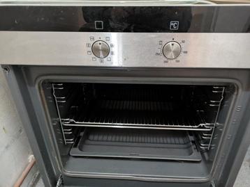 Inbouw oven (ophalen) beschikbaar voor biedingen