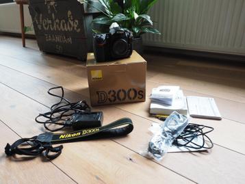 Nikon D300S - Netjes en zeer compleet! beschikbaar voor biedingen