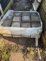 Stoeptegels ca. 10 m2 op pallet, Ophalen, Gebruikt, 10 m² of meer, Beton