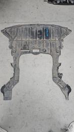 Bodemplaat onderplaat voorzijde kunstof BMW X1 E84 517529905, Gebruikt, -, -, Ophalen of Verzenden