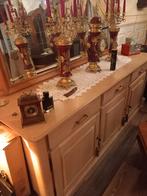Salontafel en dressoir, Ophalen