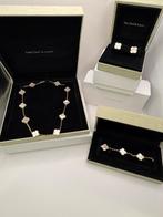 Van Cleef & Arpels Alhambra Set - Nieuwstaat, Ophalen of Verzenden, Nieuw, Overige materialen