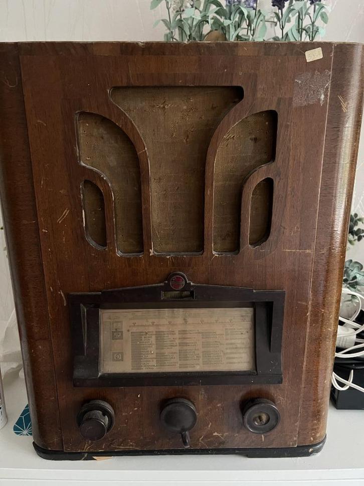 Philips 535A, Antiek en Kunst, Antiek | Tv's en Audio, Ophalen