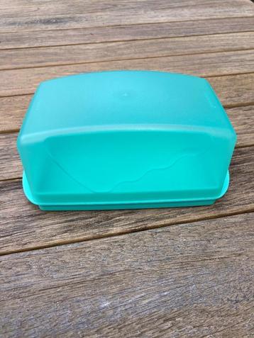 Tupperware botervloot beschikbaar voor biedingen