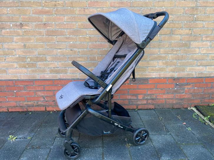 Easywalker Miley buggy compact, Kinderen en Baby's, Buggy's, Gebruikt, Overige merken, Verstelbare rugleuning, Zonnekap, Ophalen of Verzenden