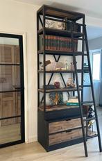 Mooie boekenkast met ladder ( industrieel landelijk hout), Gebruikt, 200 cm of meer, Met lade(s), Metaal