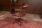 Chesterfield bureaustoel, Huis en Inrichting, Stoelen, Chesterfield, Leer, Ophalen of Verzenden, Zo goed als nieuw