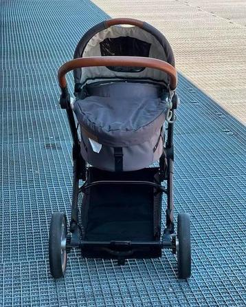 Mutsy evo urban nomad kinderwagen combi beschikbaar voor biedingen