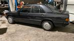 Mercedes 190d met Airco 2.0 met 5 versnellingen, Auto's, Mercedes-Benz, Zwart, 4 cilinders, Zwart, Bedrijf