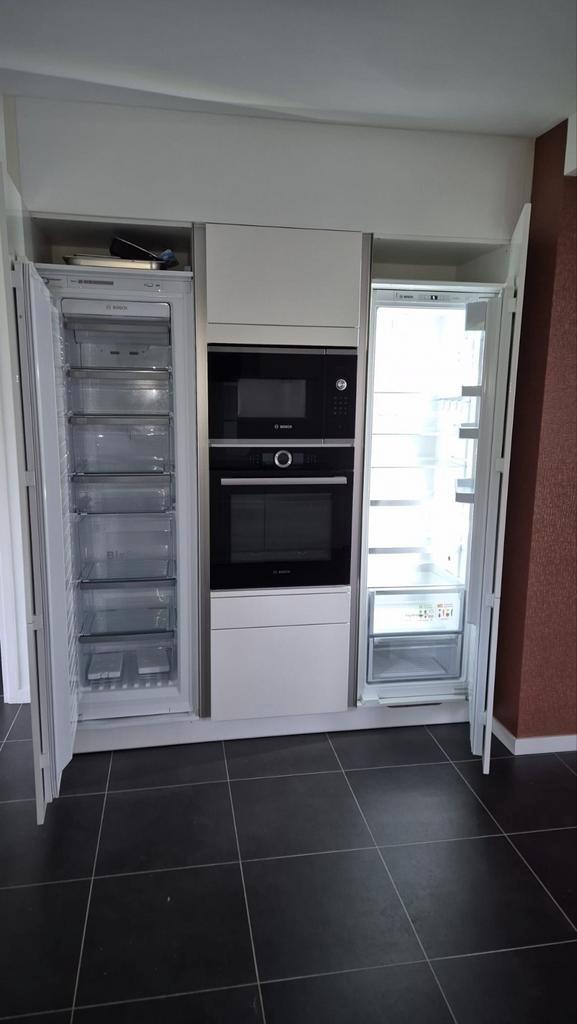 Nobilia keuken greeploos wit hoogglans incl. apparatuur, Huis en Inrichting, Keuken | Complete keukens, Zo goed als nieuw, Overige typen