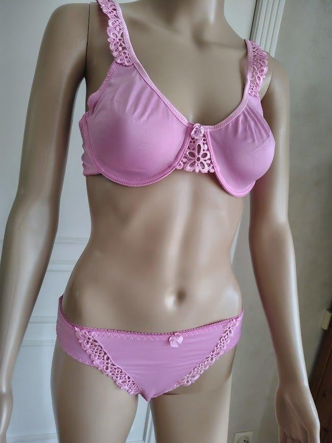 Nieuw lingerie setje, Kleding | Dames, Ondergoed en Lingerie, Verzenden, Zwart, Setje