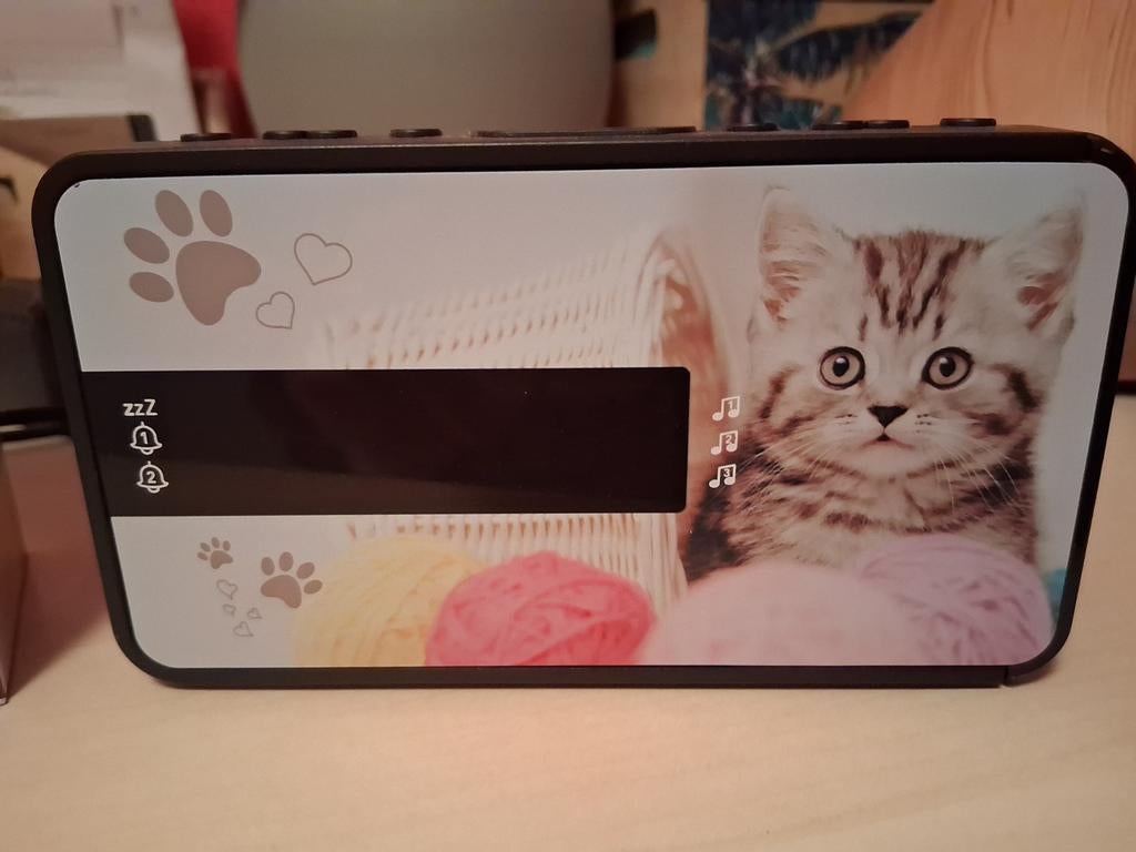 Bigben kinderwekker digitaal met 3 dierenplaatjes, Ophalen of Verzenden